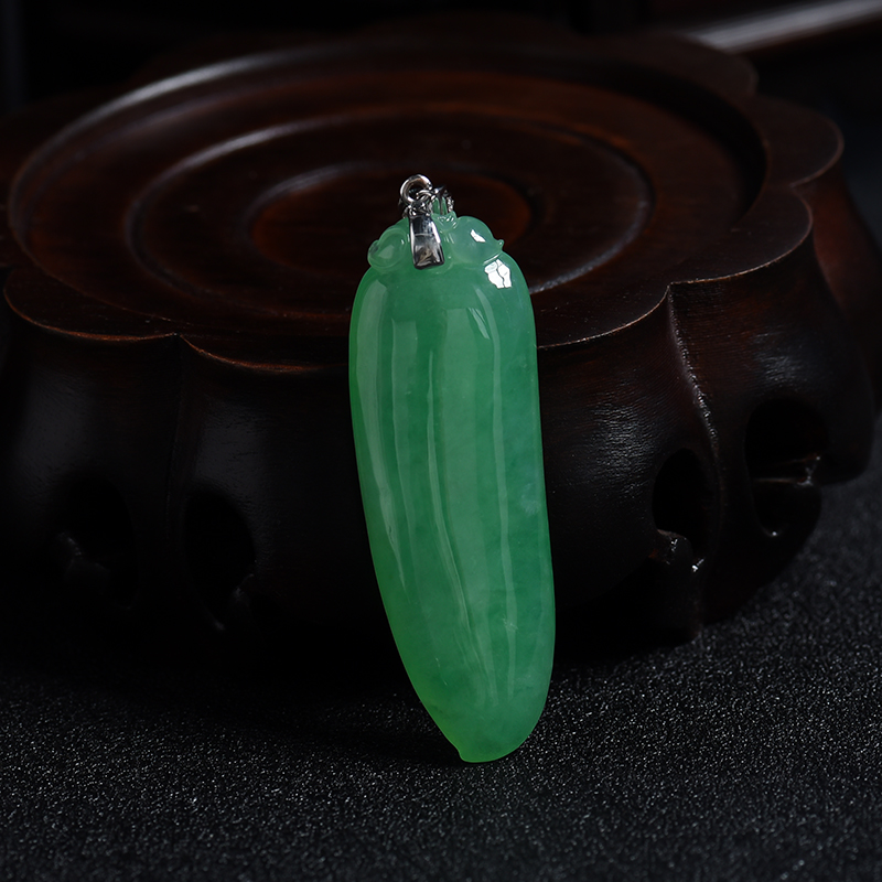 18k白金扣缅甸冰糯种阳绿翡翠福瓜吊坠-红掌柜