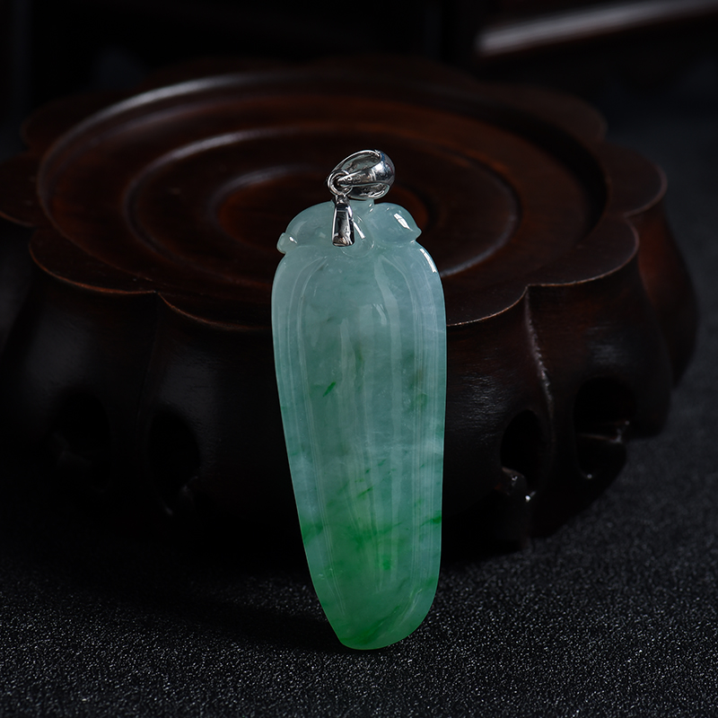 18k白金扣冰糯种飘花翡翠福瓜吊坠-红掌柜