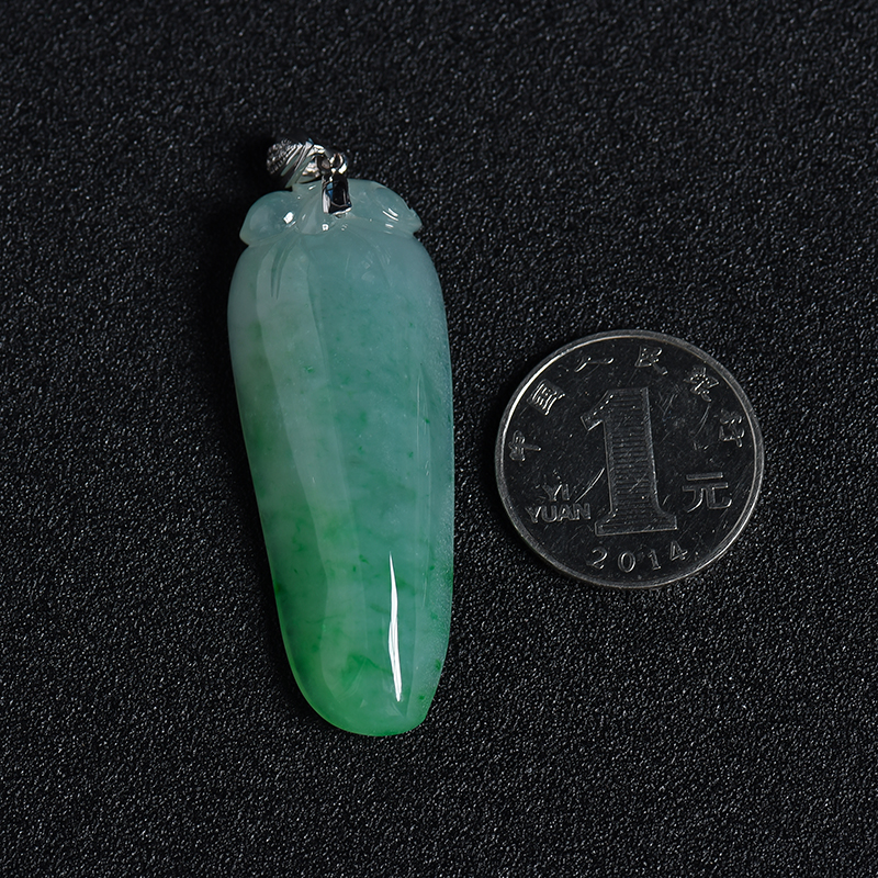 飘花翡翠福瓜吊坠-红掌柜