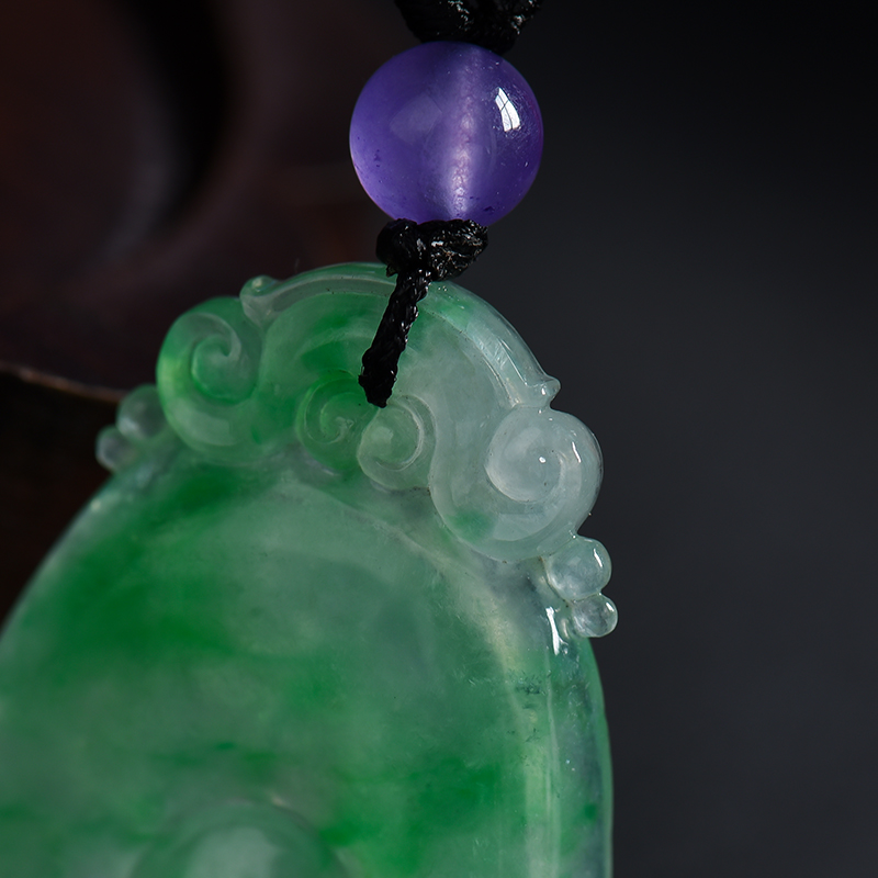 飘花翡翠如意吊坠 - 红掌柜