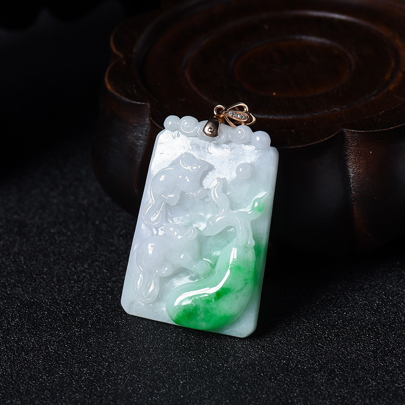 糯种翡翠玉鼠送官-红掌柜