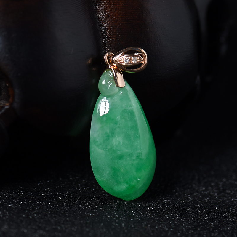 糯种翡翠翠绿福瓜-红掌柜