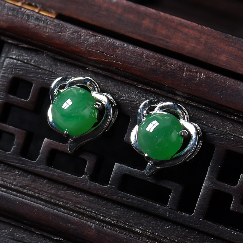 银镶满绿翡翠耳钉-红掌柜
