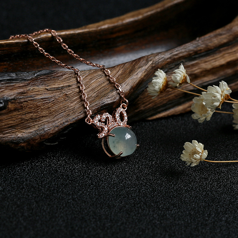 银镶浅绿翡翠项链-红掌柜