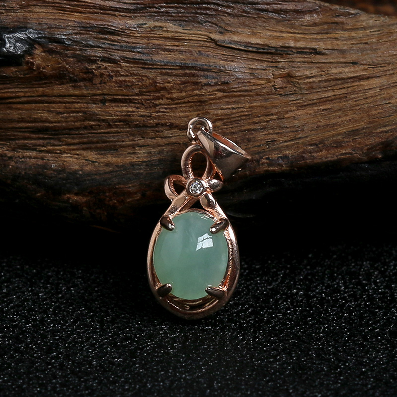 银镶糯冰种浅绿翡翠戒指-红掌柜