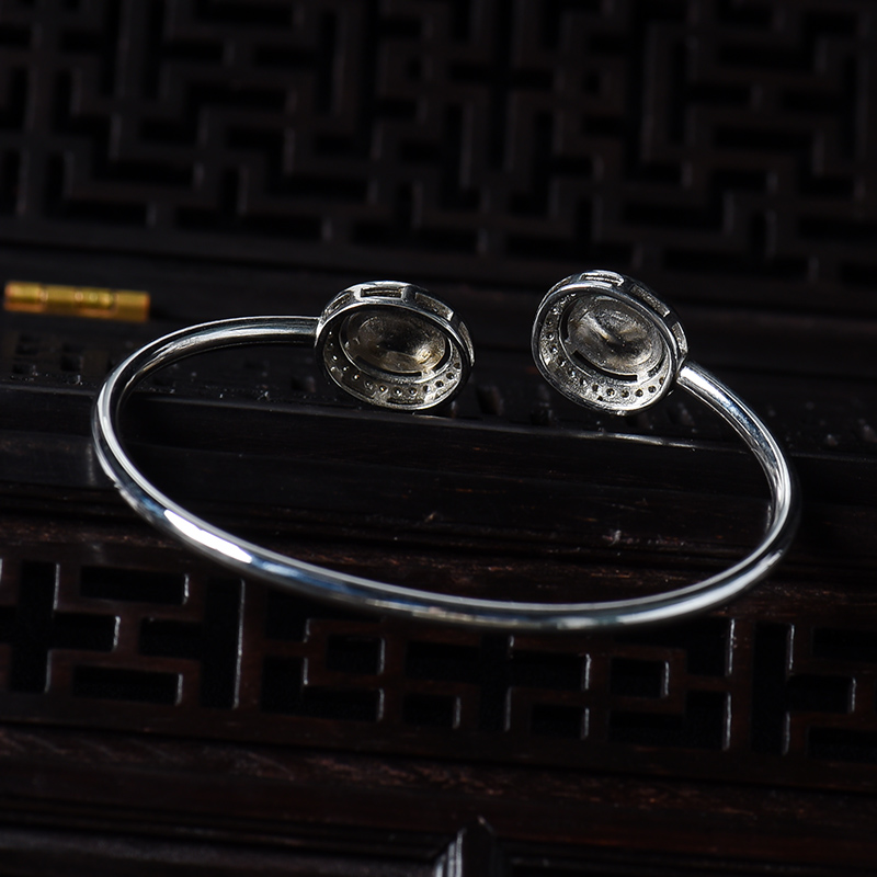 银镶冰种翡翠蛋面手镯-红掌柜