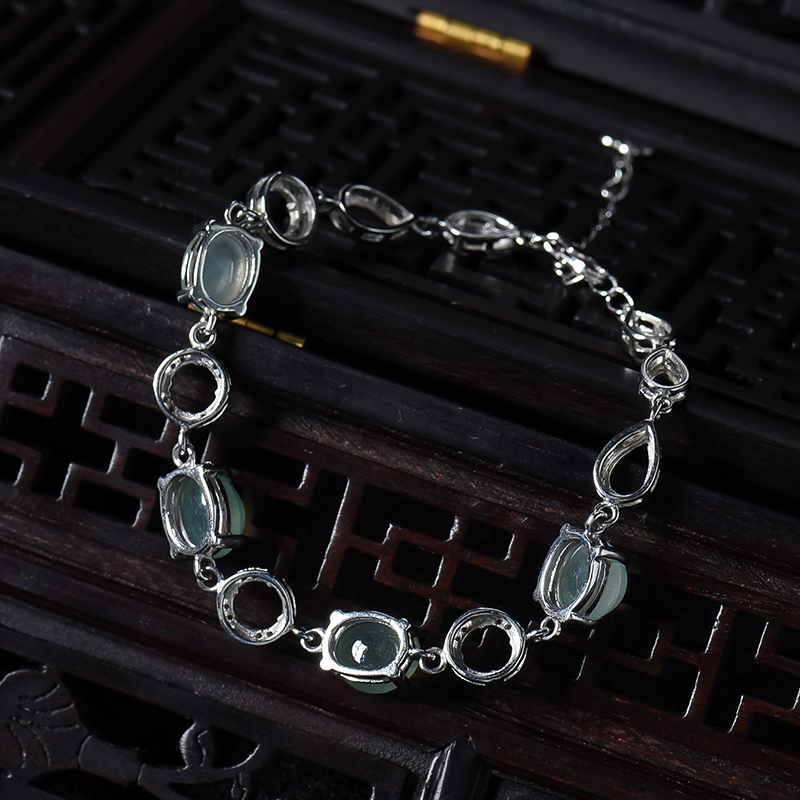 银镶糯冰种翡翠手链-红掌柜