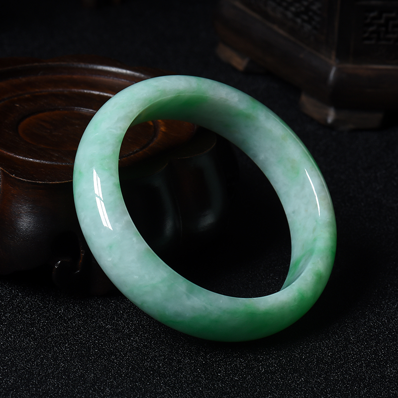 翠绿翡翠手镯 - 红掌柜