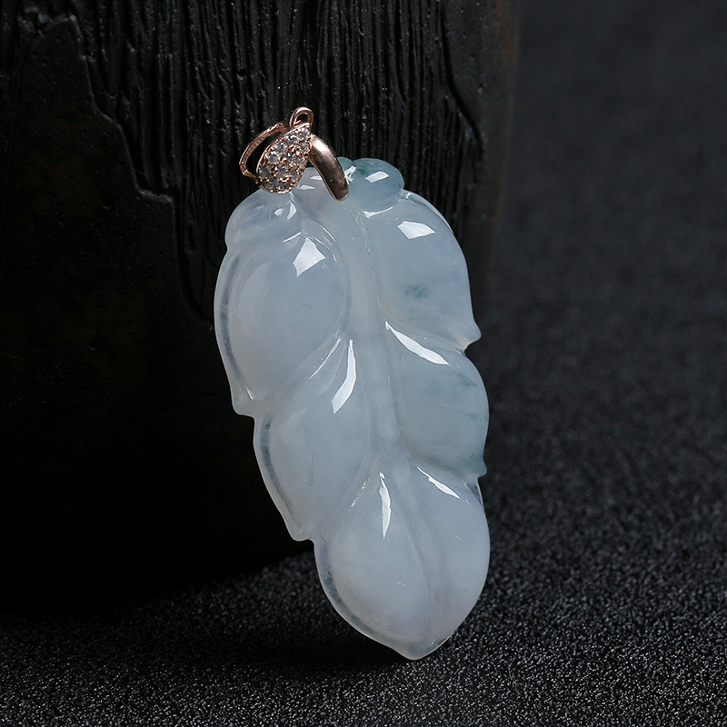 天然冰糯种飘花翡翠叶子挂件-红掌柜