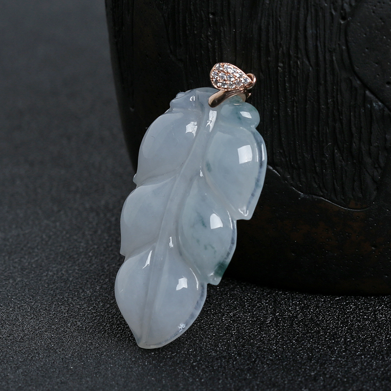 缅甸冰糯种飘花翡翠叶子挂件-红掌柜