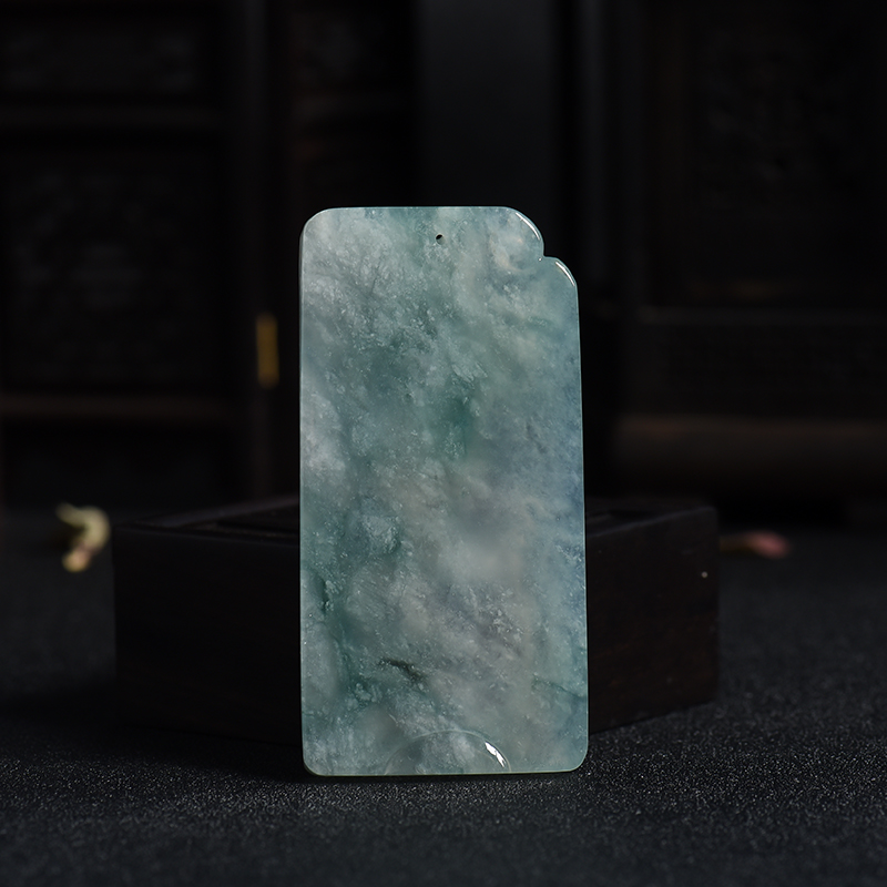 糯冰种浅绿翡翠吹笛引鹿吊坠-红掌柜