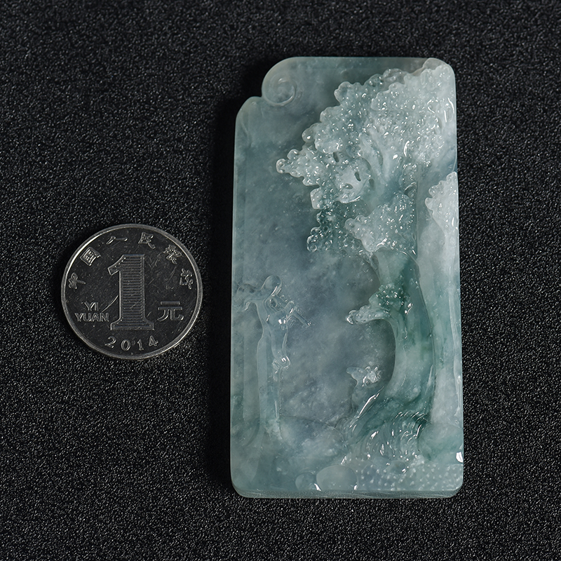 天然翡翠吹笛引鹿吊坠-红掌柜