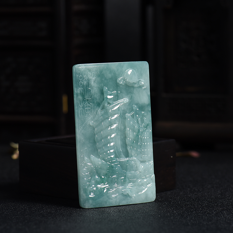 糯种翡翠一帆风顺吊牌-红掌柜