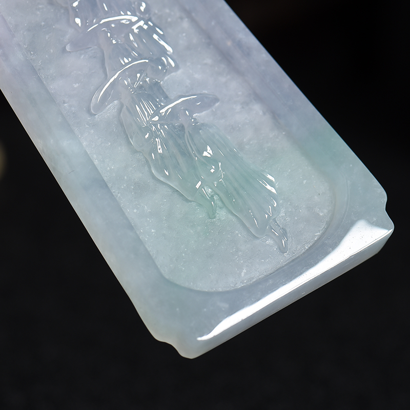 天然翡翠修行吊牌-红掌柜