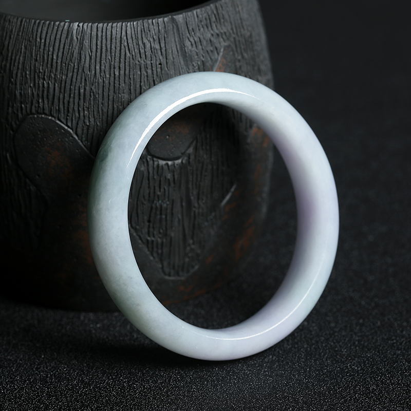 缅甸A货天然豆种春带彩翡翠贵妃镯 - 红掌柜