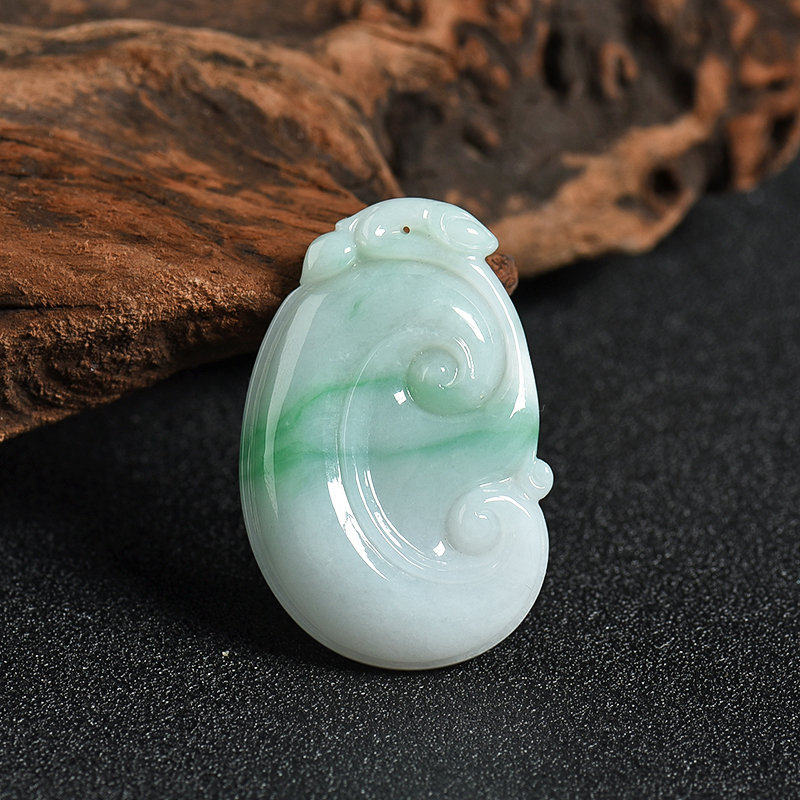 糯种飘翠翡翠如意吊坠-红掌柜