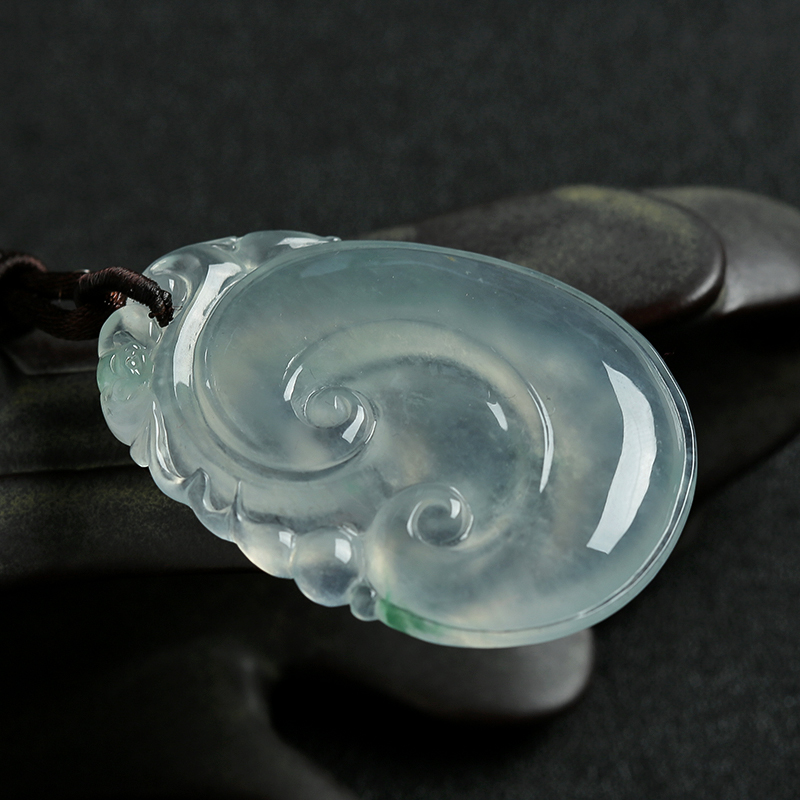 缅甸A货天然翡翠如意吊坠 - 红掌柜