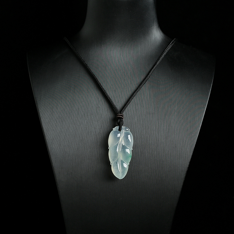 缅甸A货翡翠叶子吊坠 - 红掌柜
