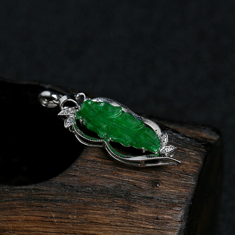 糯种满绿翡翠叶子吊坠 - 红掌柜