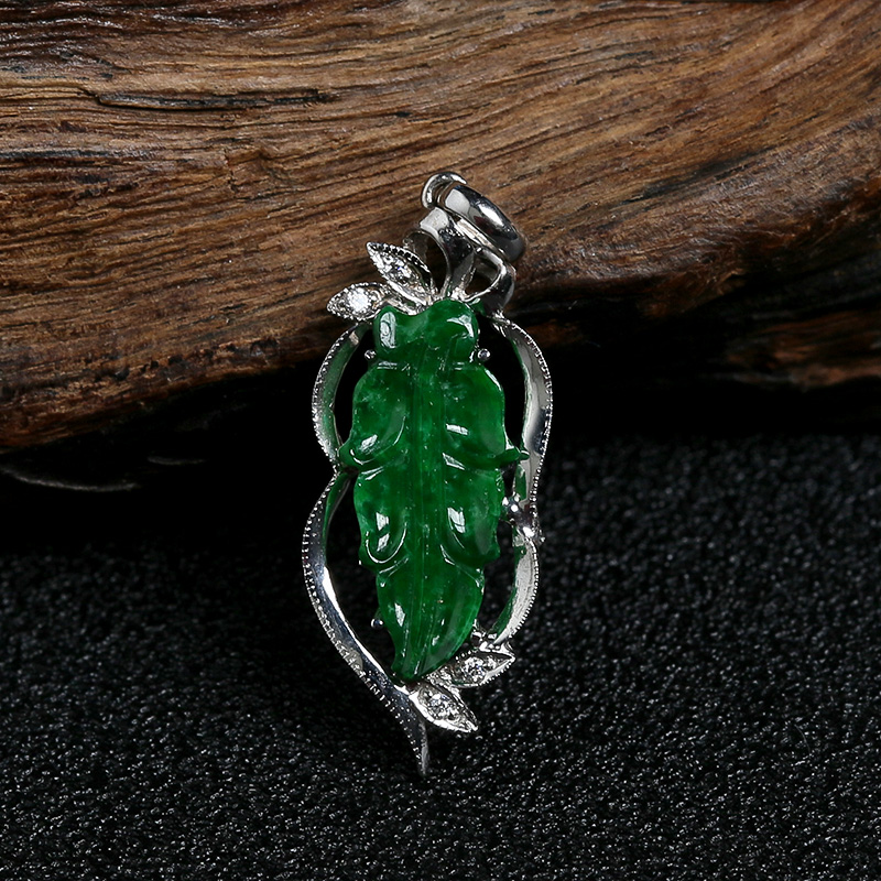 满绿翡翠叶子吊坠 - 红掌柜