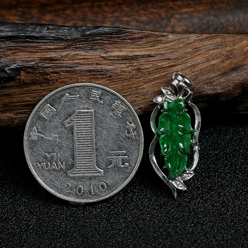 翡翠吊坠 - 红掌柜