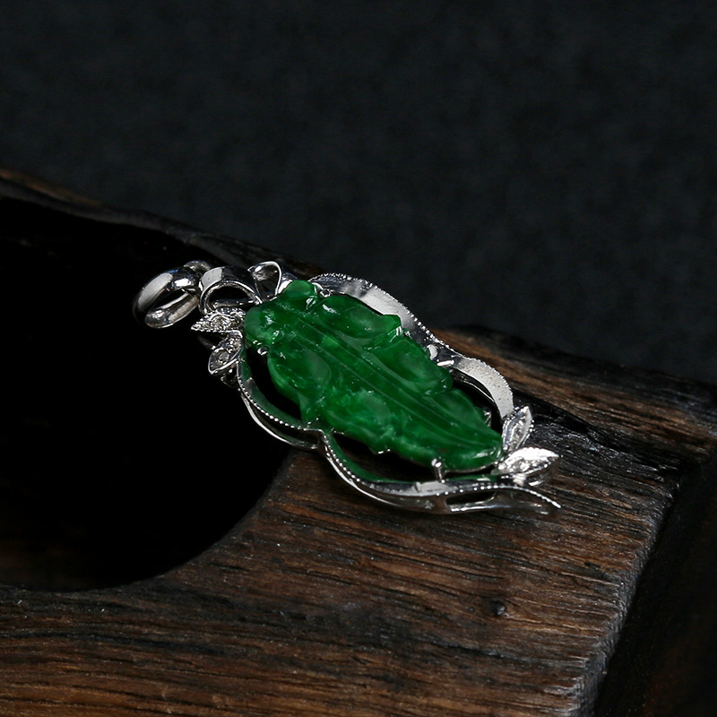 糯种满绿翡翠叶子吊坠 - 红掌柜