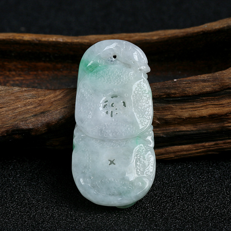 冰豆种带色翡翠-红掌柜