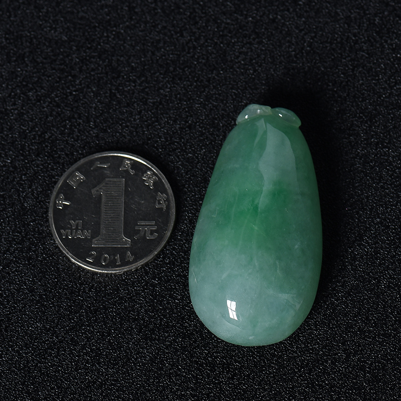 翡翠佛瓜吊坠-红掌柜