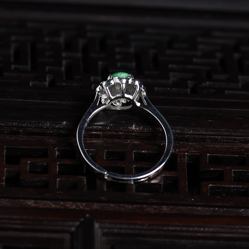 银镶豆种翠绿翡翠戒指 - 红掌柜