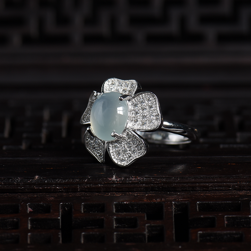 银镶冰种浅绿翡翠花朵戒指 - 红掌柜