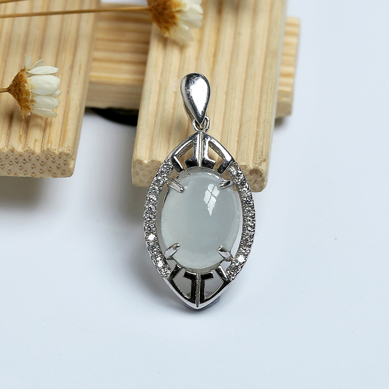 缅甸A货天然银镶糯种翡翠吊坠 - 红掌柜