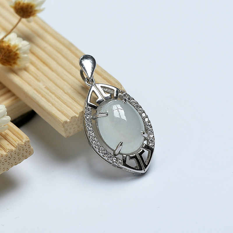 天然银镶糯种翡翠吊坠 - 红掌柜