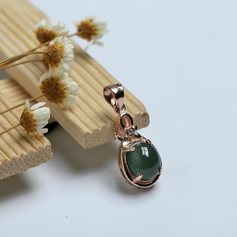 天然银镶糯冰种浅青翡翠吊坠 - 红掌柜