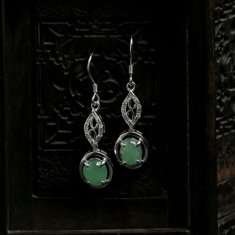 银镶冰种浅绿翡翠耳坠-红掌柜