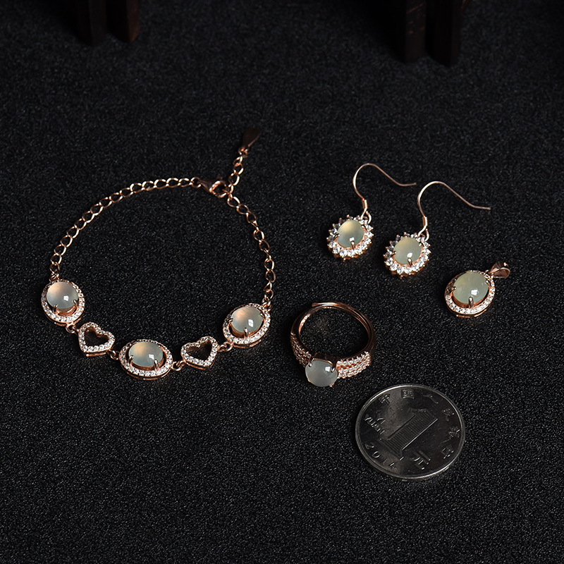 银镶冰种晴水翡翠四件套-红掌柜