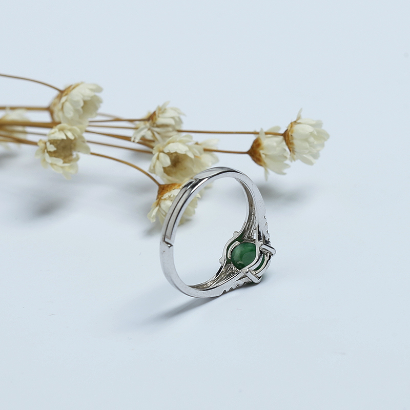 缅甸翠绿翡翠戒指-红掌柜