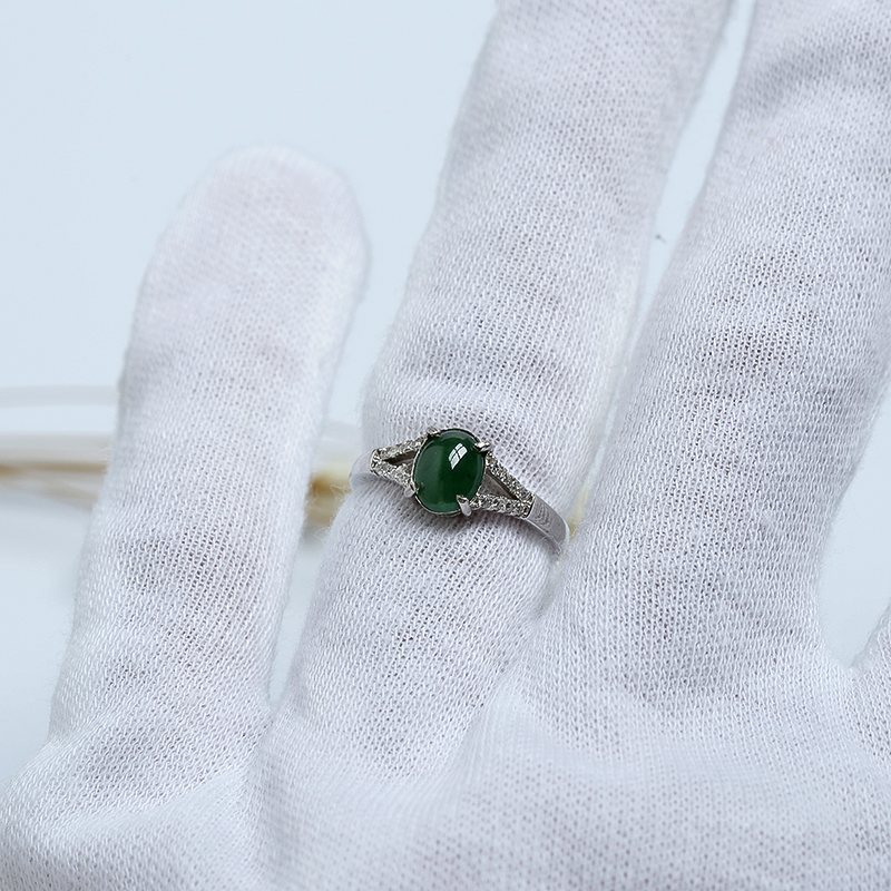 天然缅甸翠绿翡翠-红掌柜