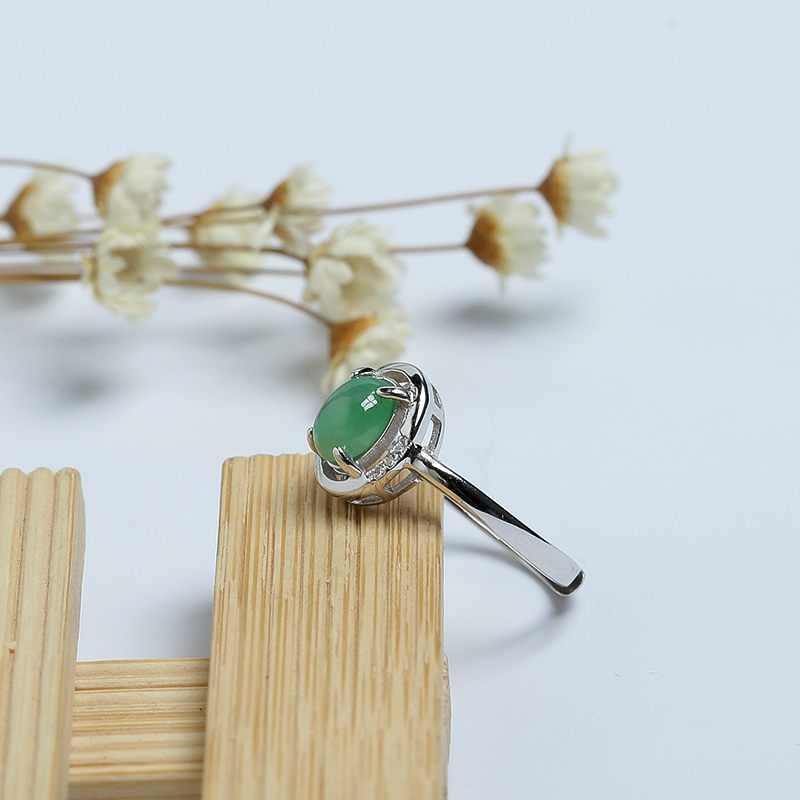 冰糯种翠绿翡翠戒指-红掌柜