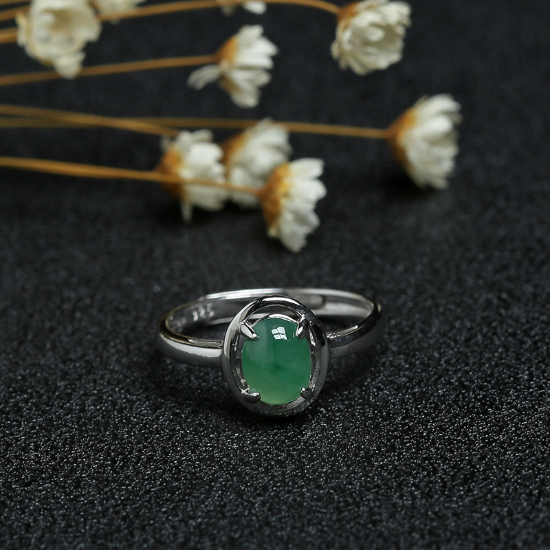 冰糯种翠绿翡翠-红掌柜