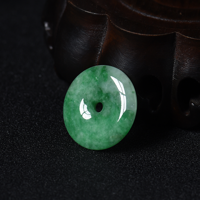 缅甸豆种翡翠绿色平安扣吊坠-红掌柜