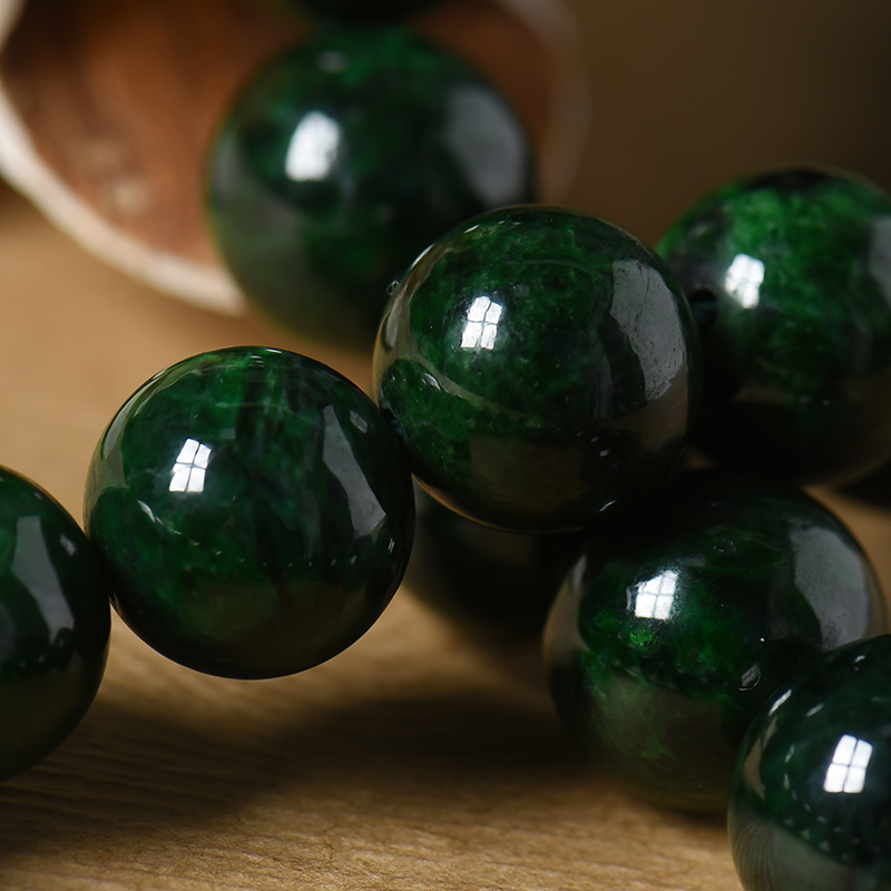 天然翡翠圆珠塔链-红掌柜