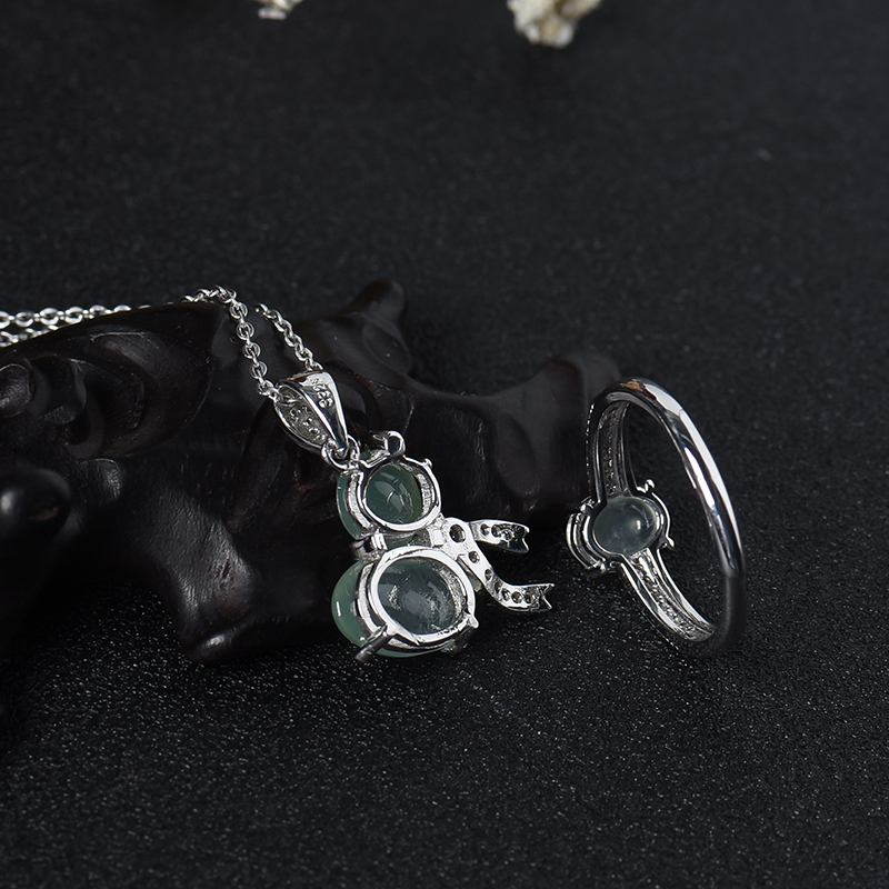 天然翡翠戒指-红掌柜