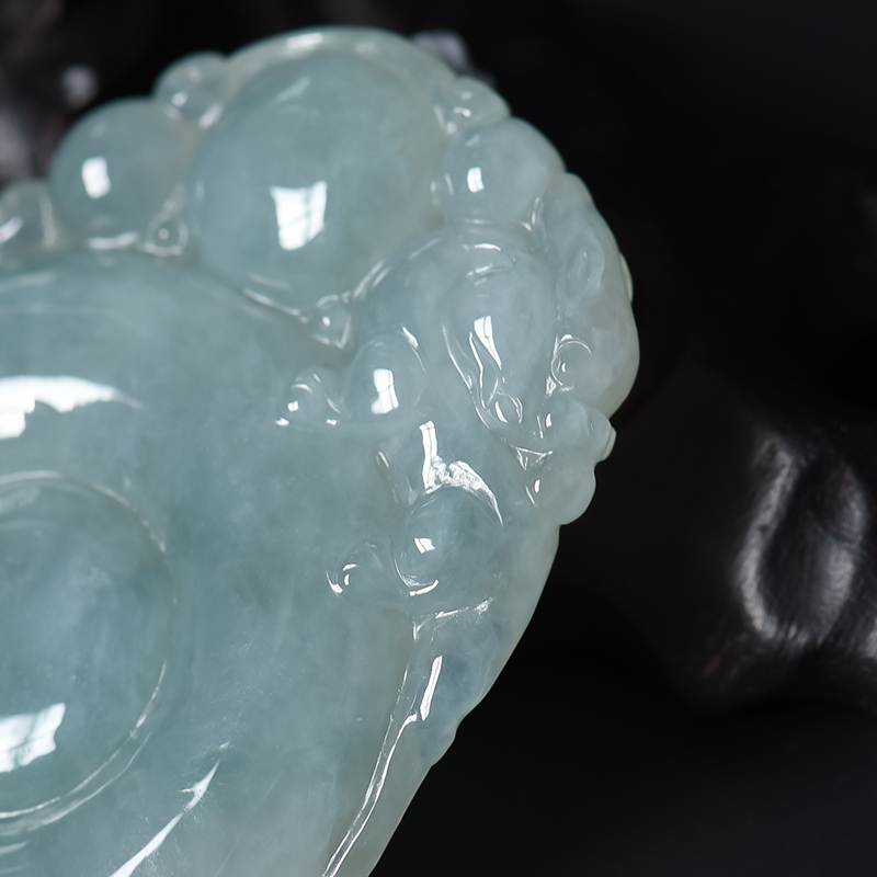 天然翡翠吊坠-红掌柜