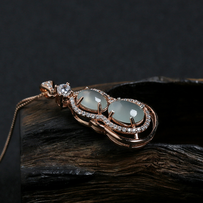 银镶冰种翡翠两件套-红掌柜