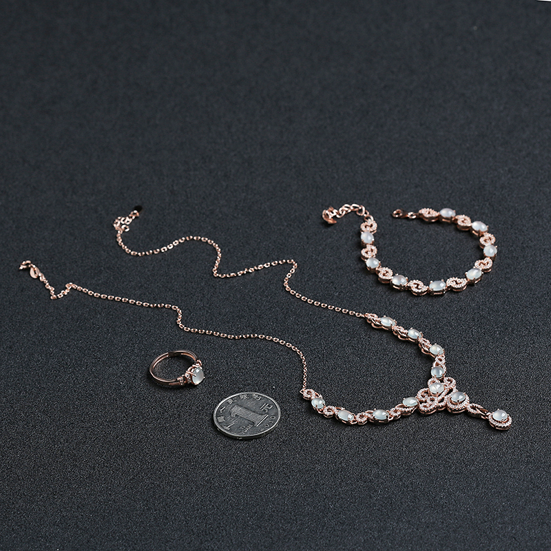 缅甸A货晴水翡翠套装 - 红掌柜