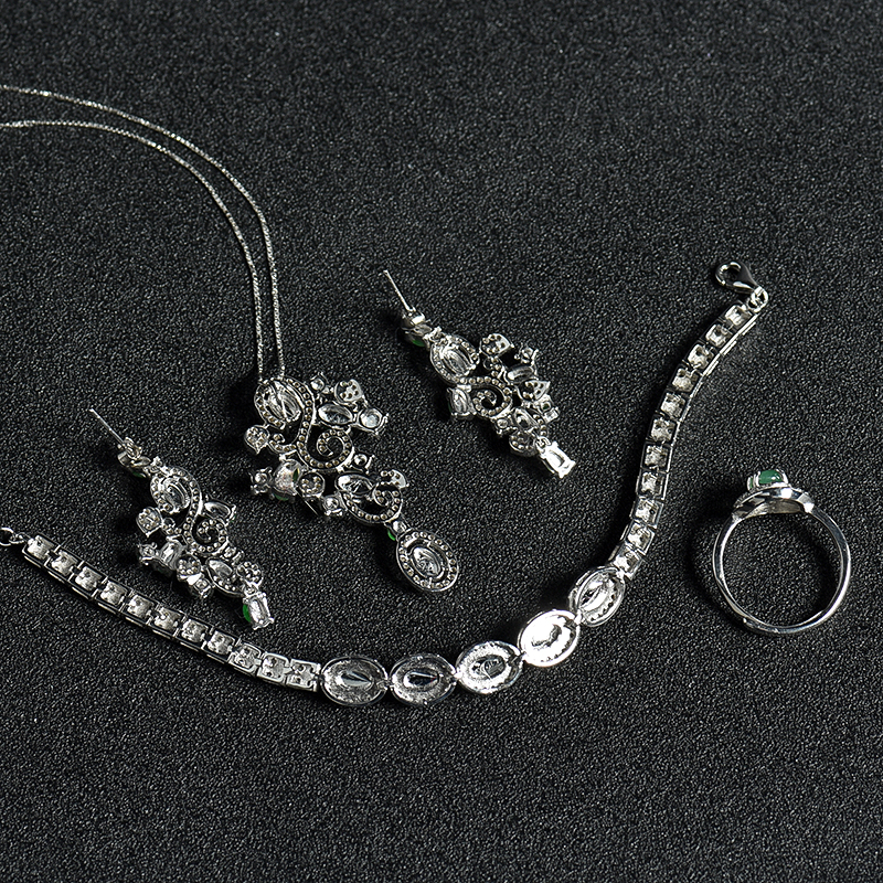 天然银镶冰种翠绿翡翠项链-红掌柜