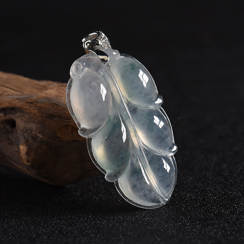 飘蓝花翡翠叶子挂件-红掌柜