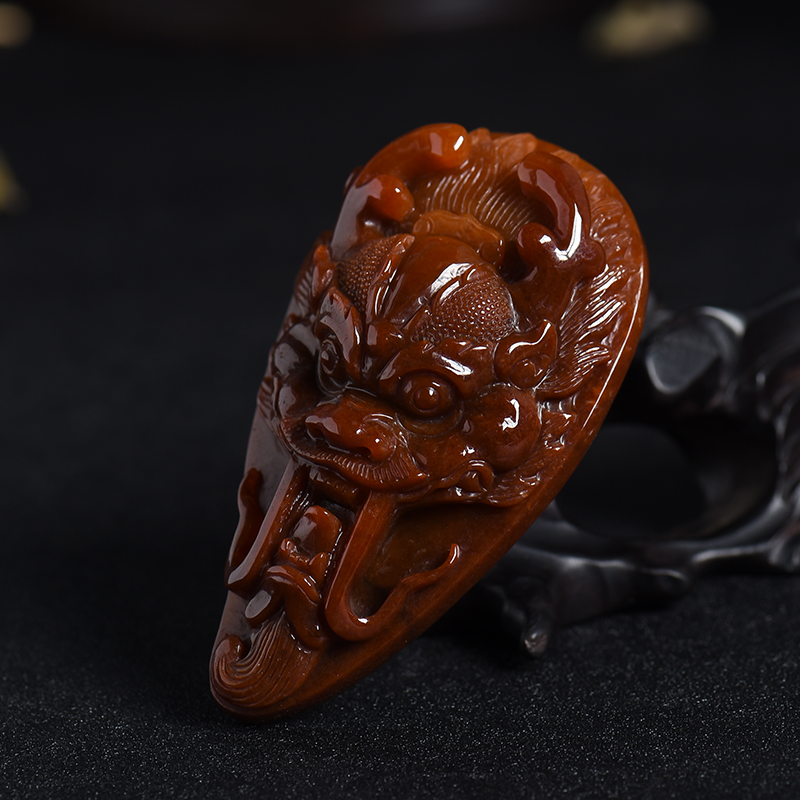 缅甸豆种黄翡龙头挂件-红掌柜