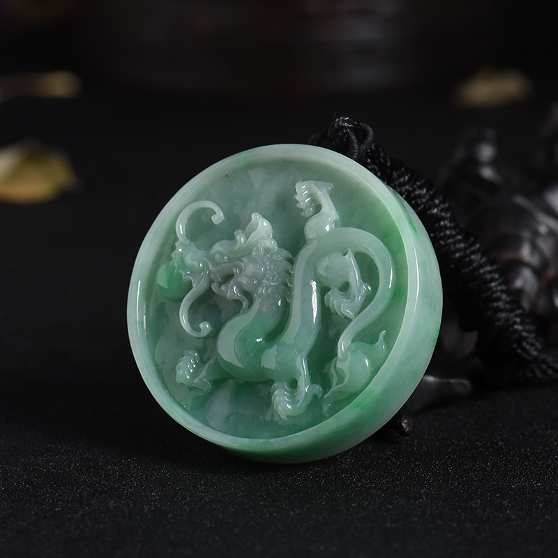 带翠翡翠龙马精神挂件-红掌柜