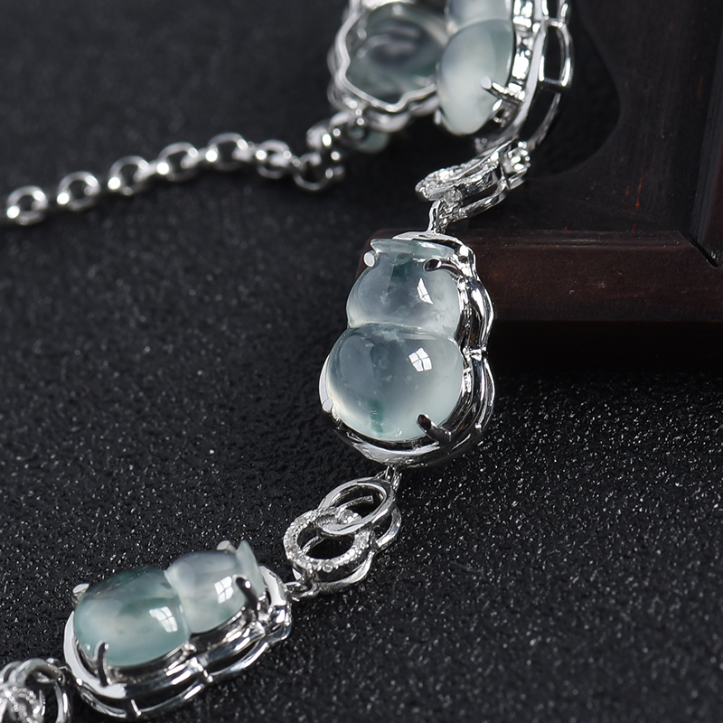 18K白金镶翡翠葫芦手链-红掌柜